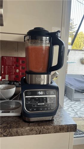 Tomato soup blending in the Ninja Foodi Blender and Soup Maker jug